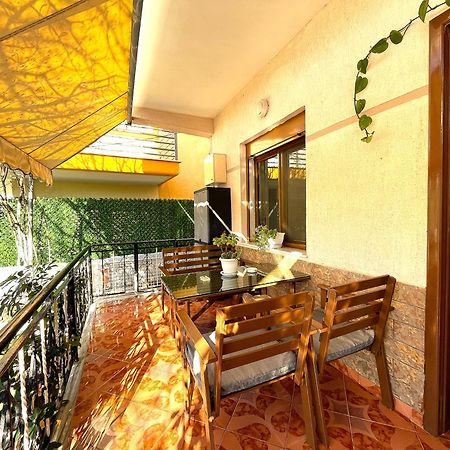 Beach & Chill Apartments Vlore Exterior photo